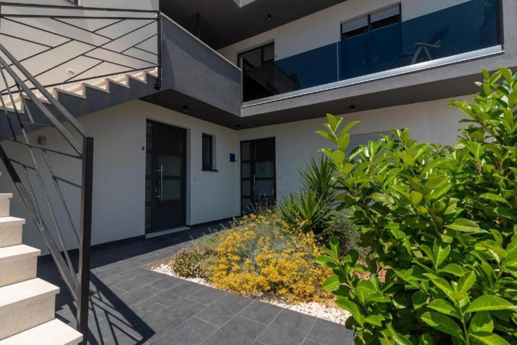Villa Helena Trogir Extérieur photo